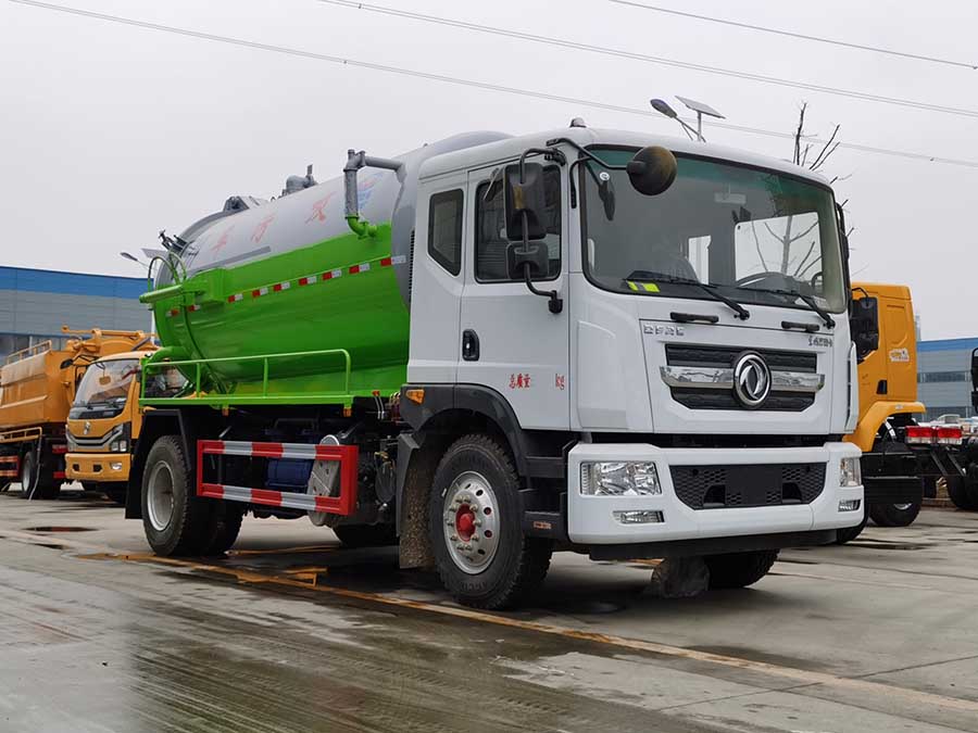 國六12方東風(fēng)多利卡D9吸污車